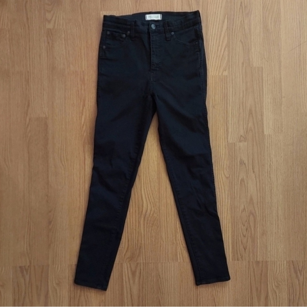 Women's Black Skinny Jeans